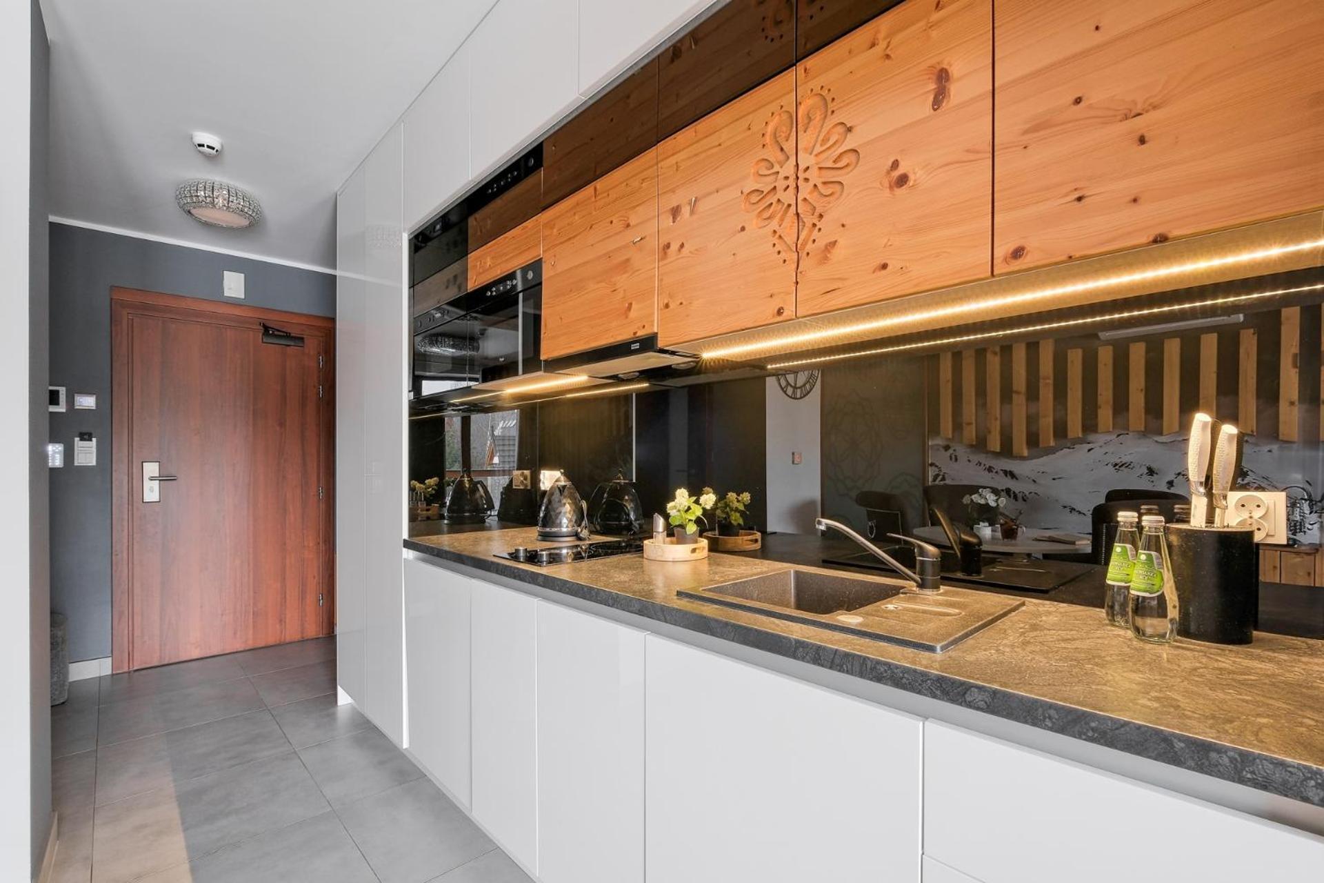Aparthotel Goralski Spa & Restaurant Bialka Tatrzanska 外观 照片